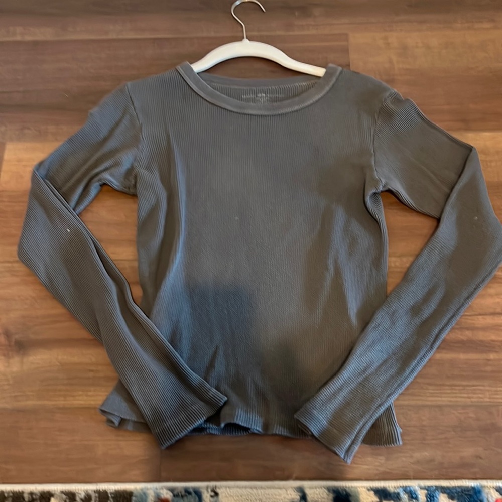 brandy melville long sleeve